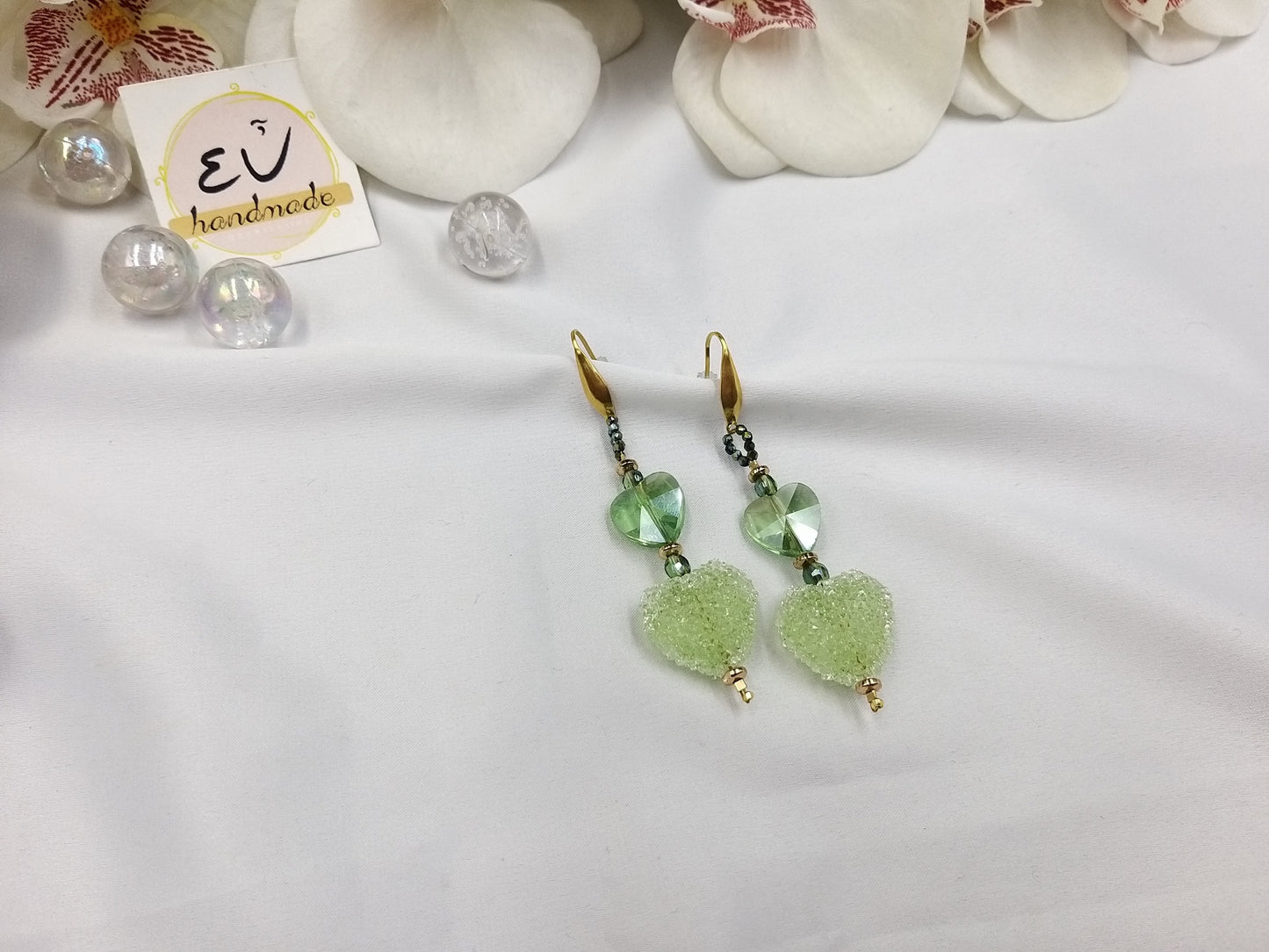 Χειροποίητα σκουλαρίκια με πράσινες καρδιές