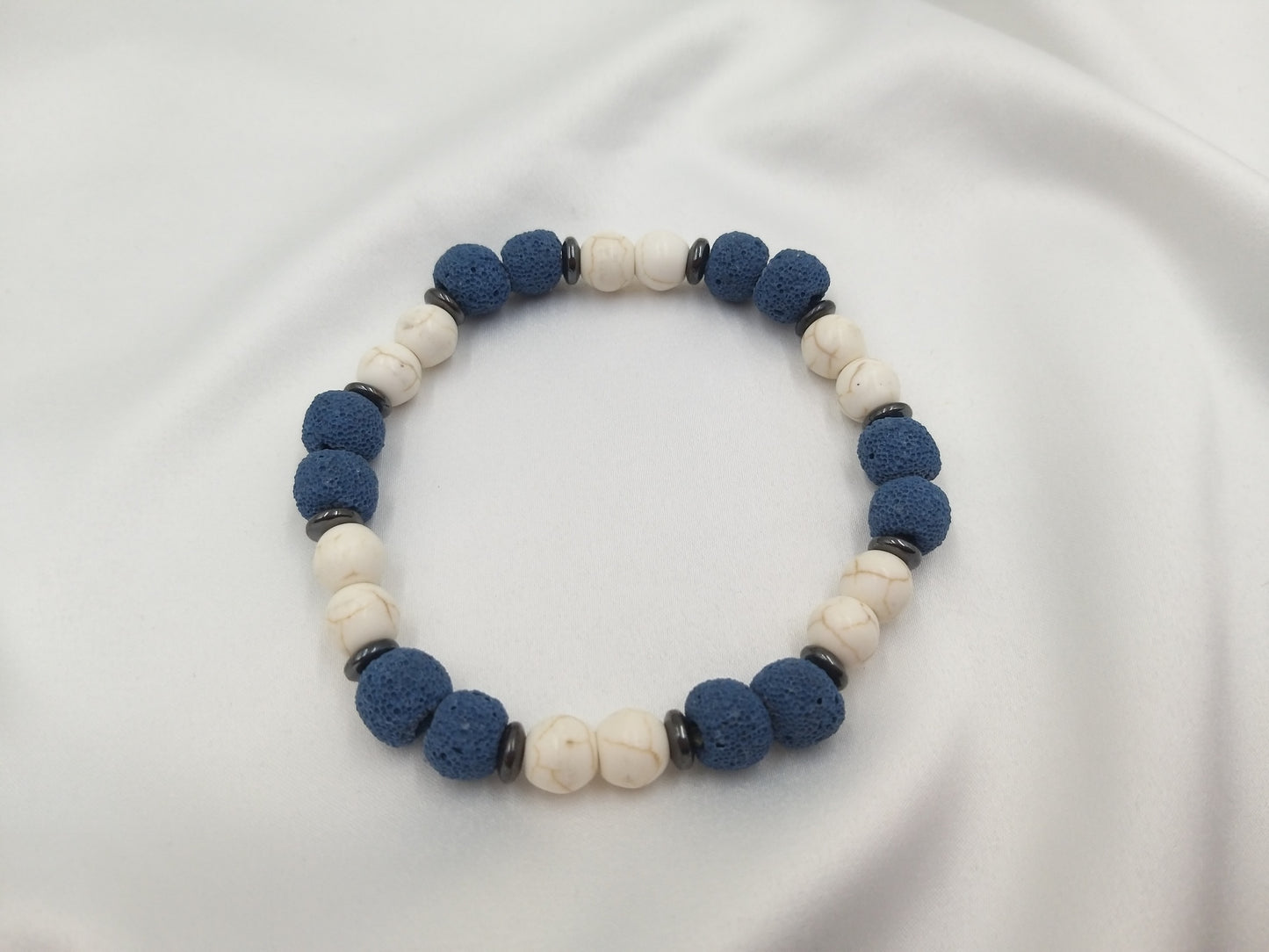 Ανδρικό βραχιόλι με χαολίτη και μπλε λάβα