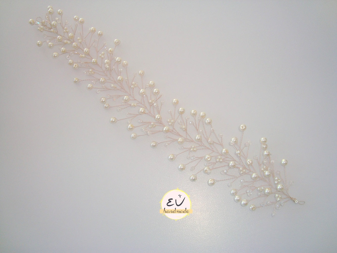 Χειροποίητη νυφική κουάφ με κρύσταλλα και πέρλες (κλαδί)