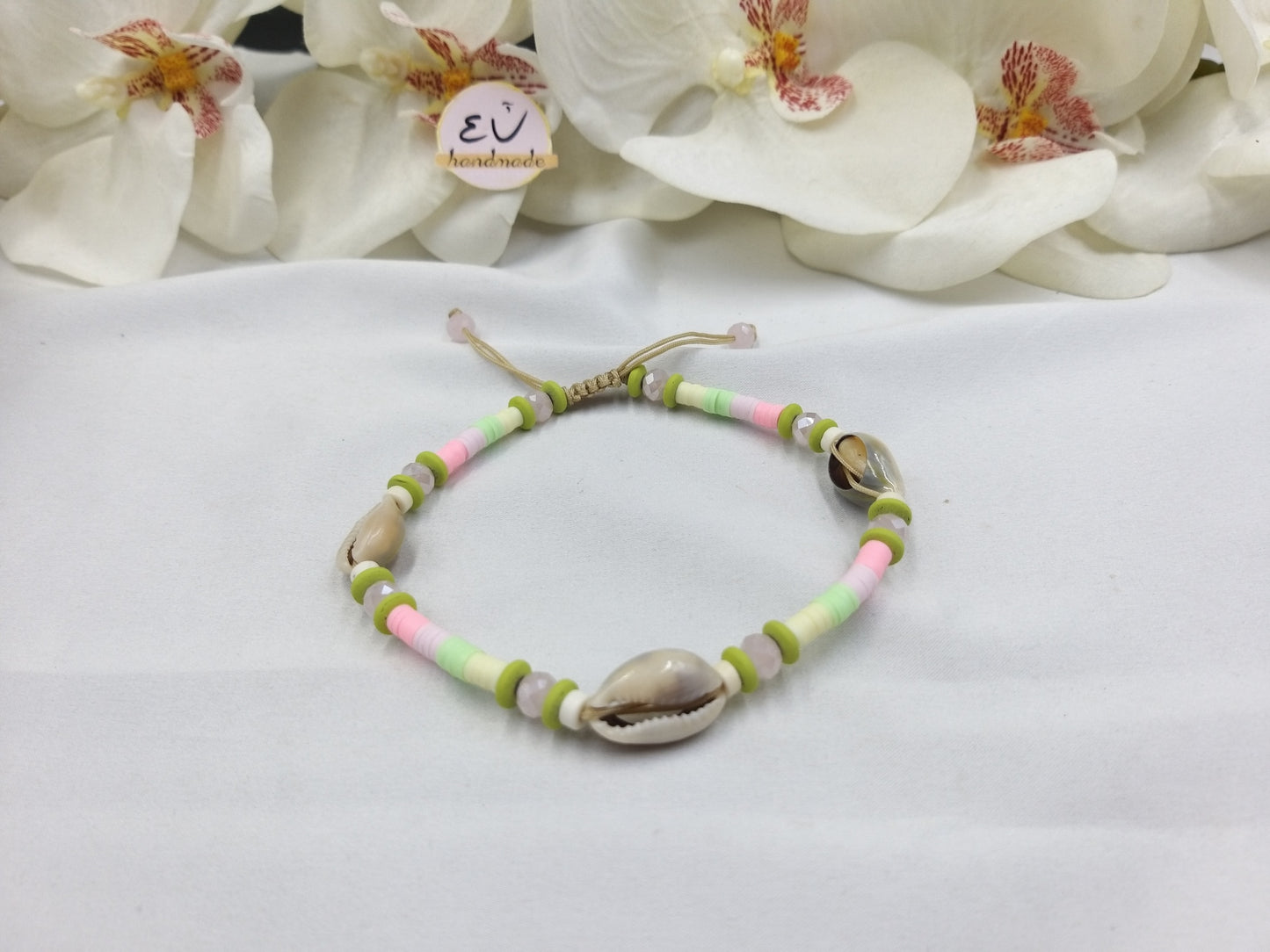 Χειροποίητο βραχιόλι ποδιού με κορδόνι και κοχύλια