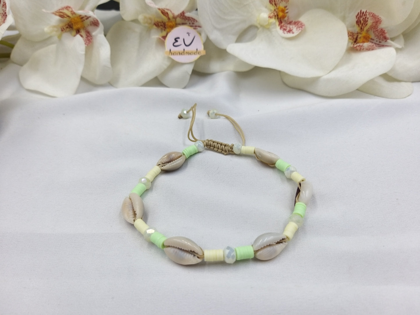 Χειροποίητο βραχιόλι ποδιού με κορδόνι και κοχύλια