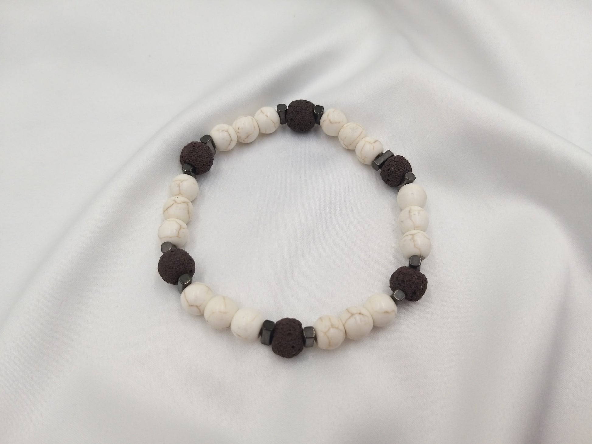 Ανδρικό χειροποίητο βραχιόλι με χαολίτη και καφέ λάβα