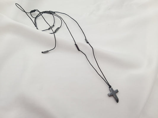 Ανδρικό κολιέ με φυσικό σταυρό αιματίτη χειροποίητο από  euhandmade