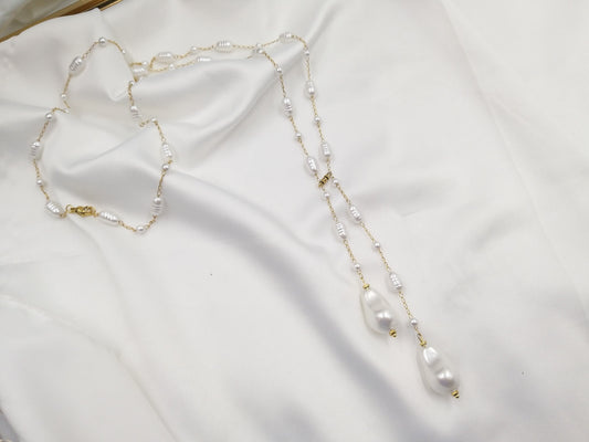 Χειροποίητο κολιέ από φίλντισι και μαργαριτάρια με χρυσή αλυσίδα euhandmade