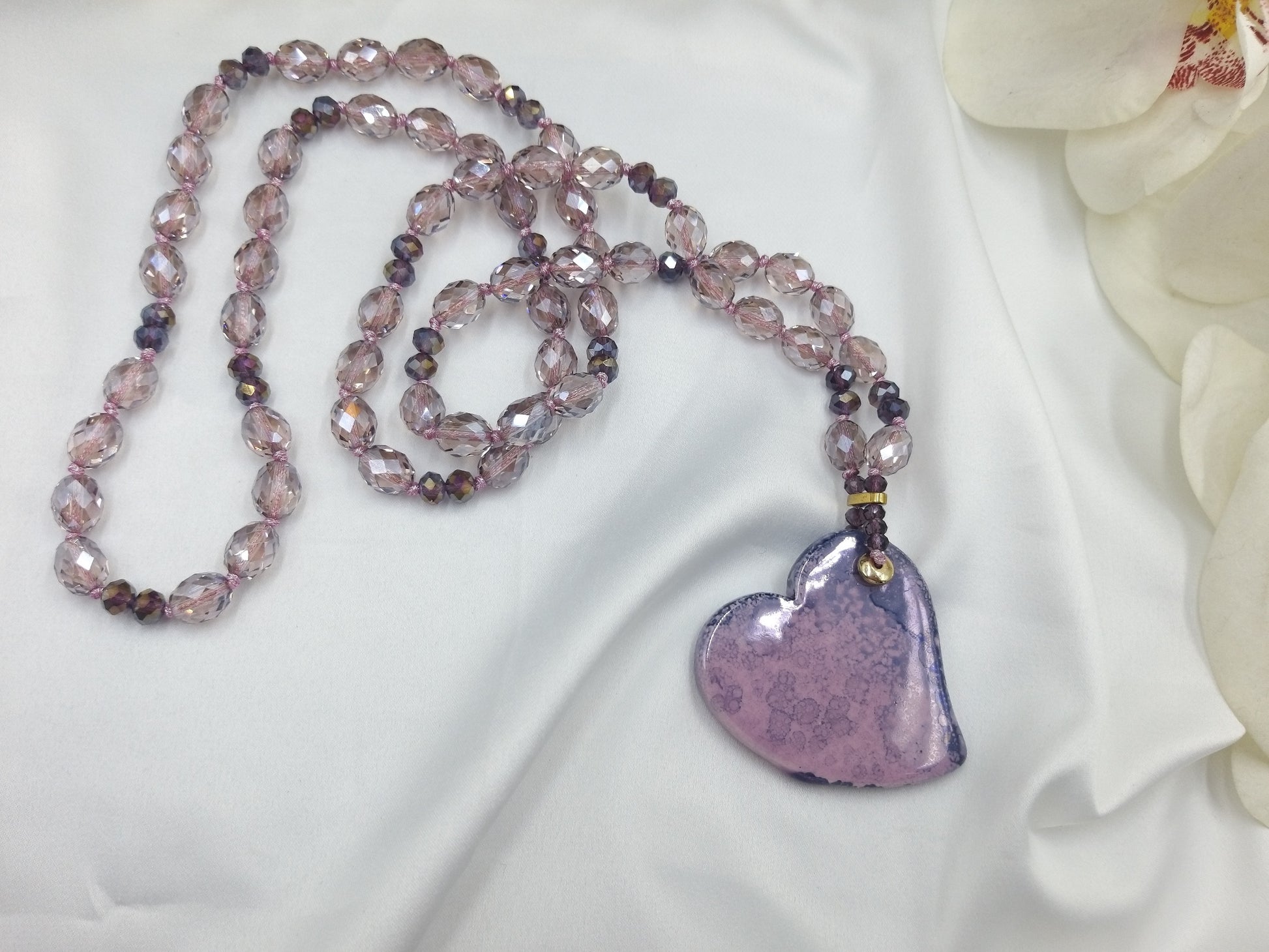 Χειροποίητο λιλά κολιέ με κρύσταλλα και μωβ pendant, euhandmade