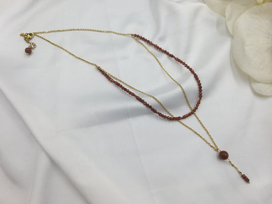 Μίνιμαλ κολιέ με φυσικό χρυσόλιθο σε λεπτή χρυσή αλυσίδα, χειροποίητο κομψό κόσμημα